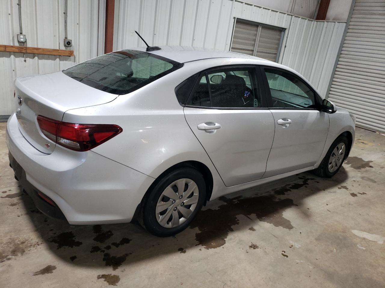 Изображение 3 2020 KIA RIO LX 2020 с VIN 3KPA24AD7LE316286