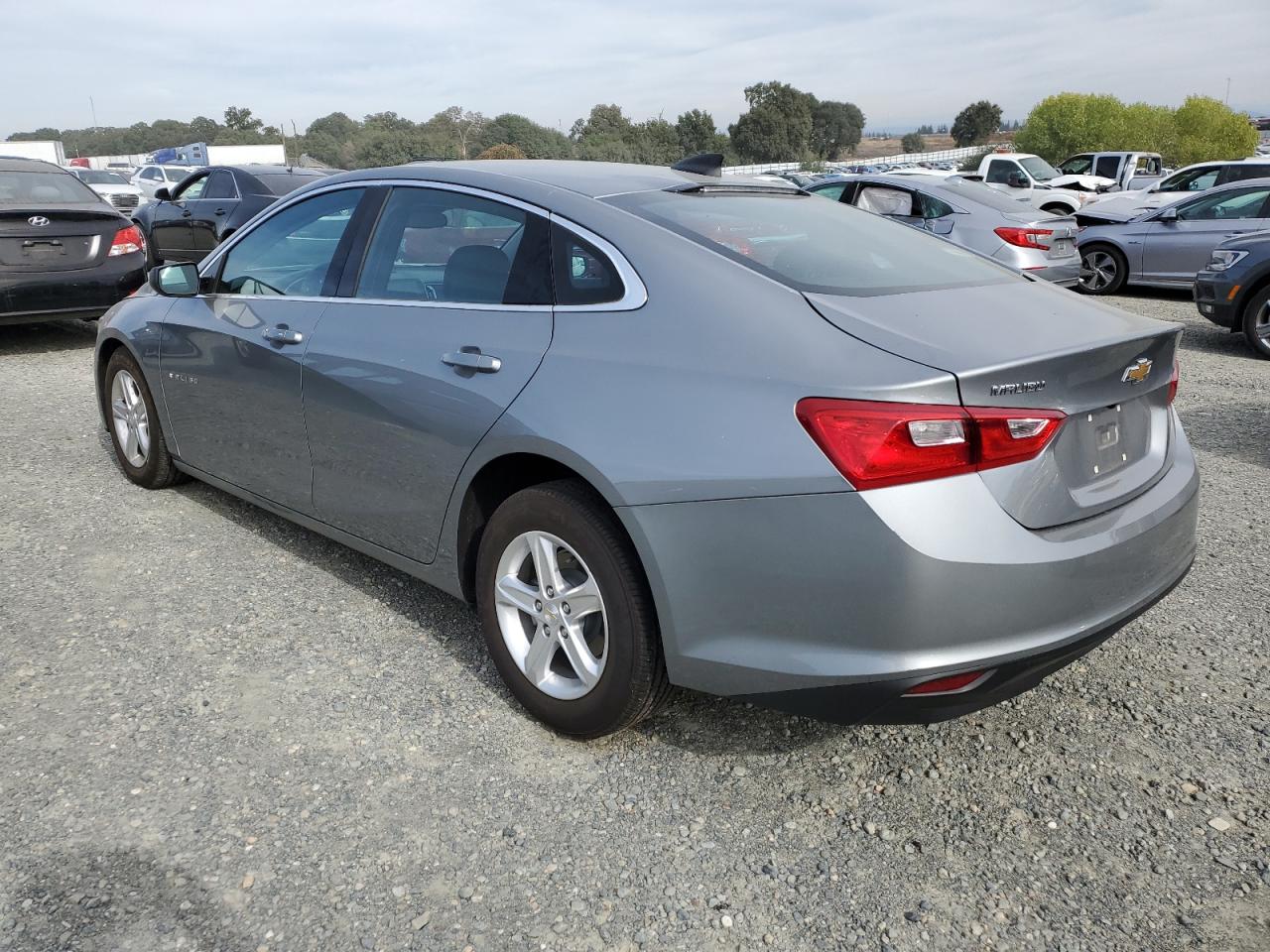 Изображение 2 2023 CHEVROLET MALIBU LS 2023 с VIN 1G1ZC5ST6PF152738