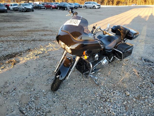 Image 2 of 2012 HARLEY-DAVIDSON FLTRX ROAD GLIDE CUSTOM 2012 with VIN 1HD1KHM17CB693754