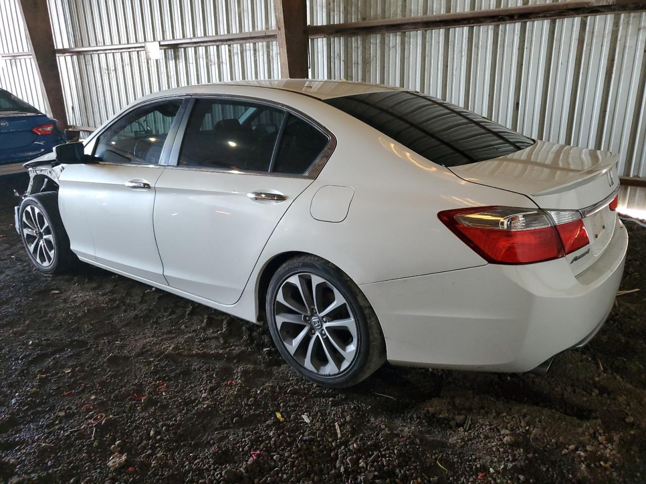 Image 2 of 2014 HONDA ACCORD SPORT 2014 with VIN 1HGCR2F5XEA133675