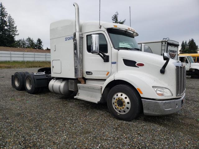 2017 PETERBILT 579  2017 image