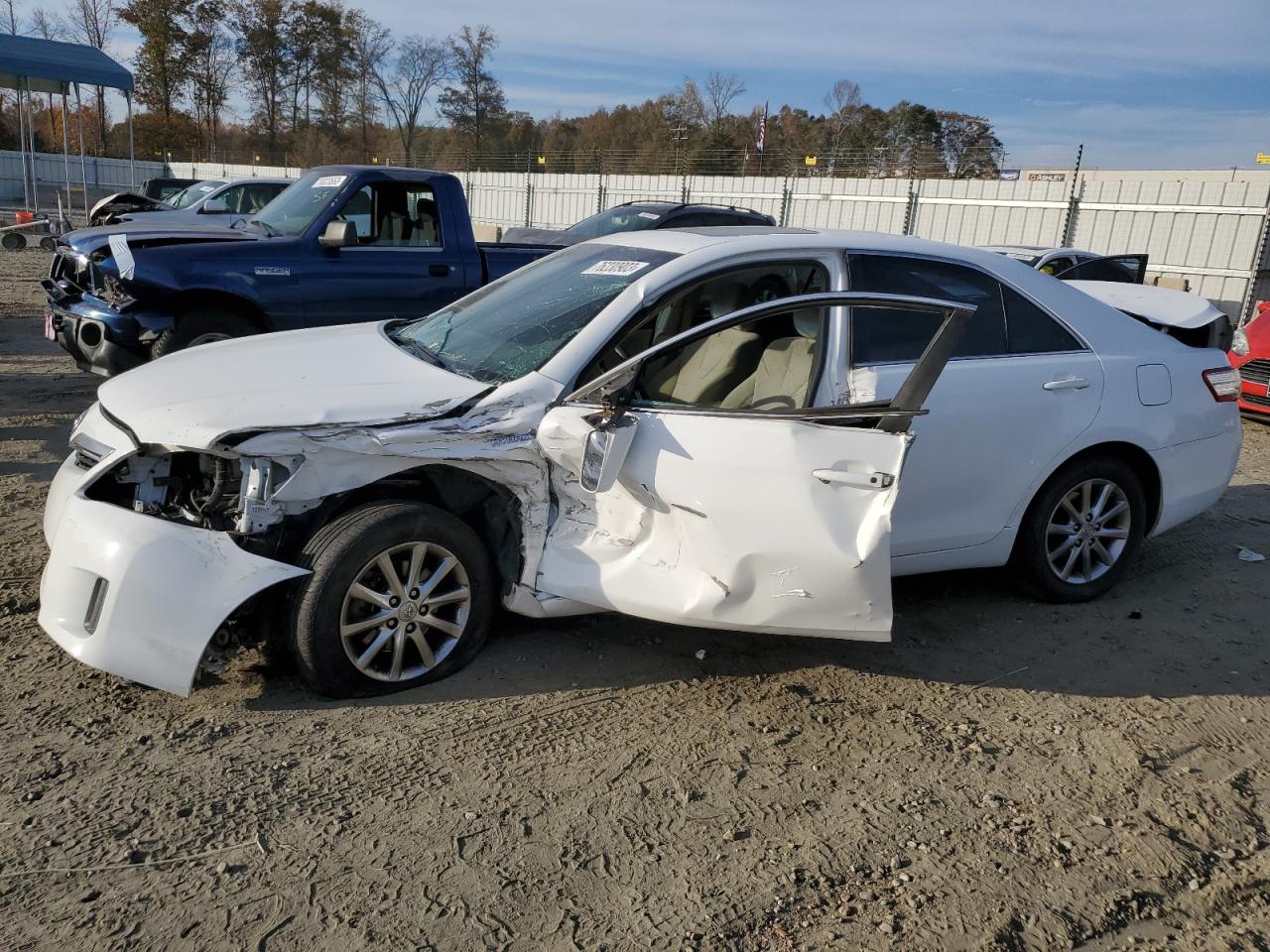 Изображение 2011 TOYOTA CAMRY HYBRID 2011