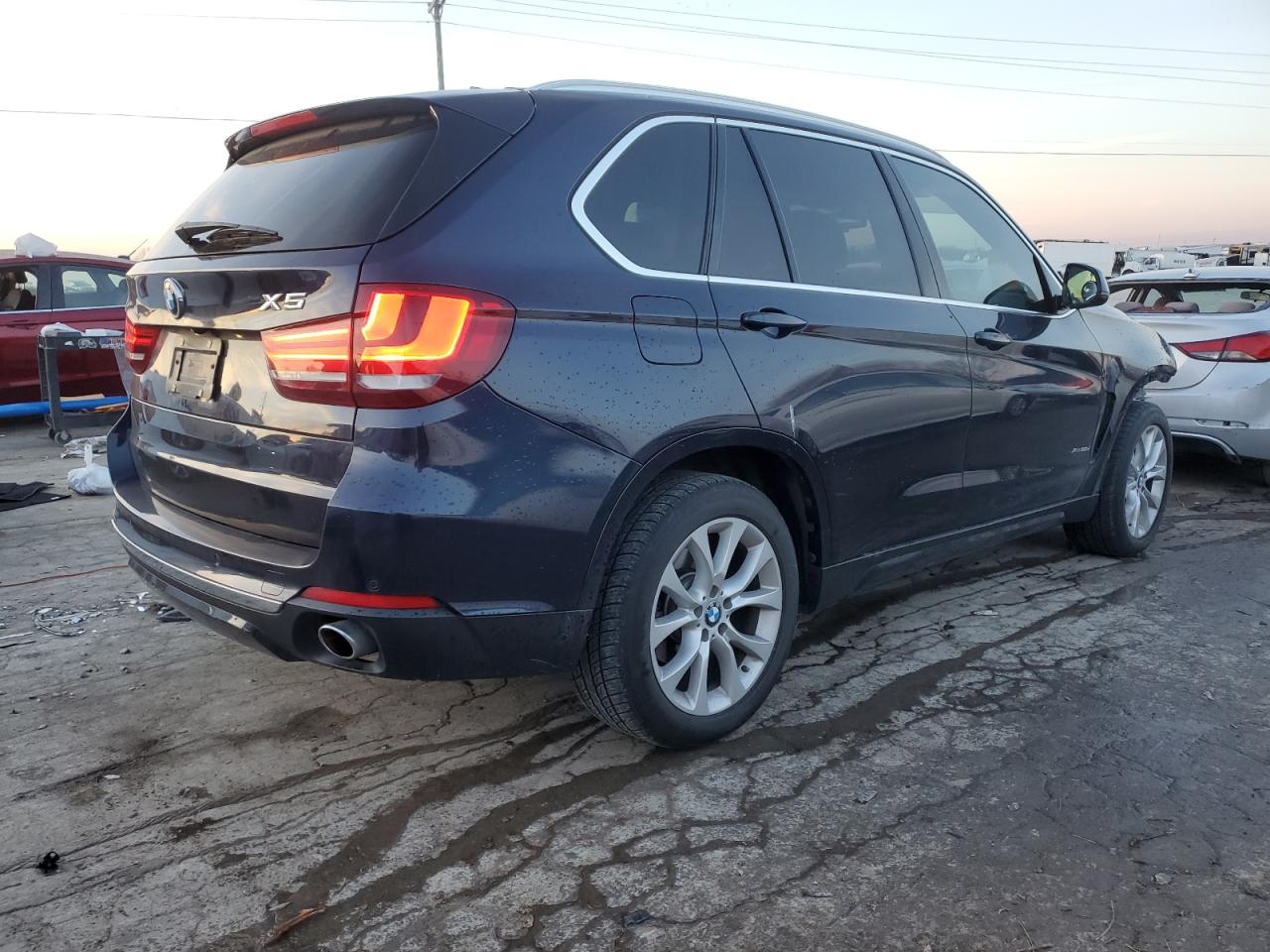 Obraz 3 z 2015 BMW X5 XDRIVE35D 2015 z VIN 5UXKS4C50F0N09434