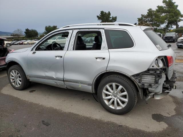 Image 2 of 2011 VOLKSWAGEN TOUAREG V6 2011 with VIN WVGFF9BP0BD006671