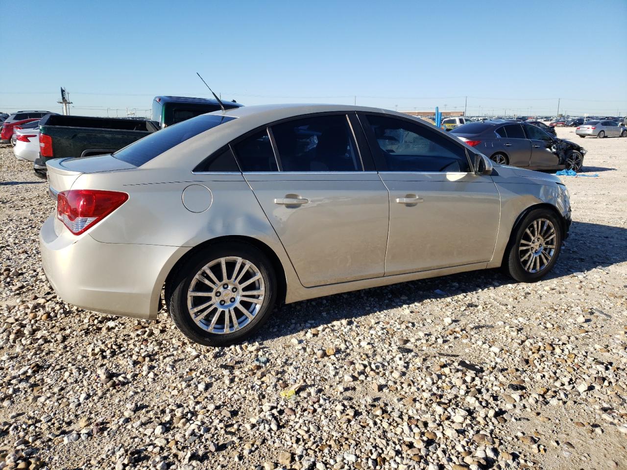 Изображение 3 2011 CHEVROLET CRUZE ECO 2011 с VIN 1G1PJ5S96B7207175