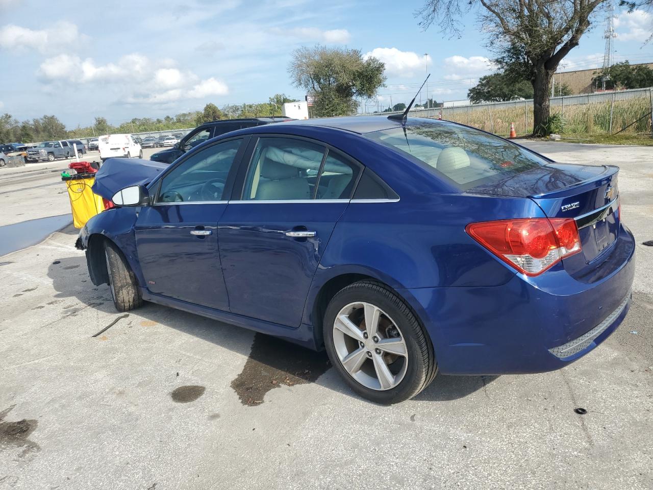 Image 2 of 2013 CHEVROLET CRUZE LT 2013 with VIN 1G1PE5SB4D7223434