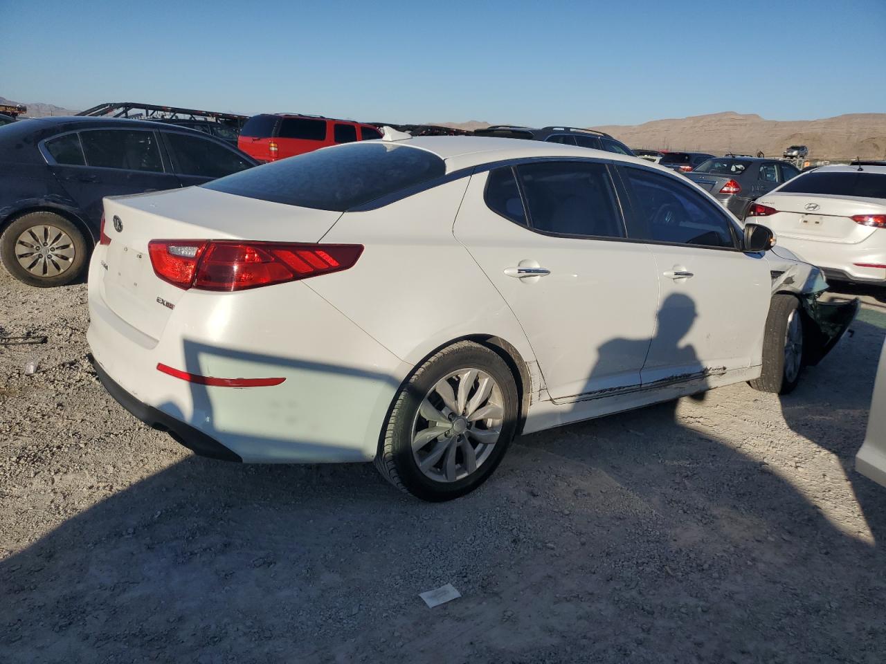 Изображение 3 2015 KIA OPTIMA EX 2015 с VIN 5XXGN4A76FG415155