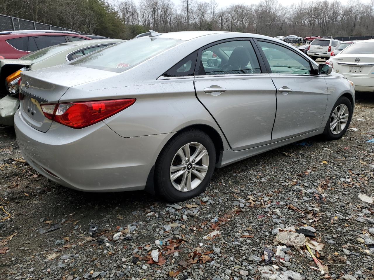Image 3 of 2013 HYUNDAI SONATA GLS 2013 with VIN 5NPEB4AC4DH650670
