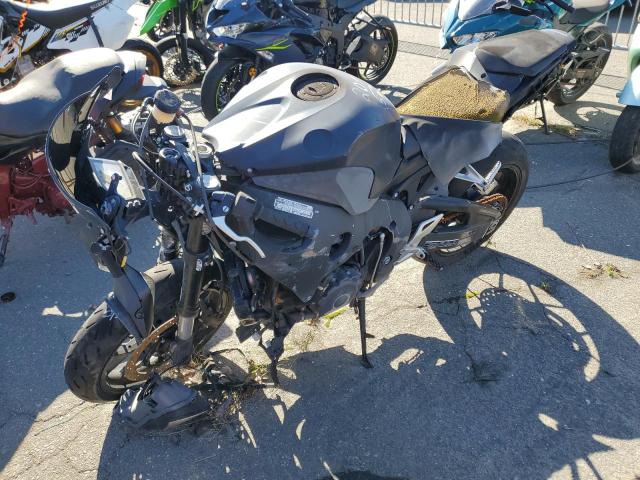 Image 2 of 2016 HONDA CBR1000 RR 2016 with VIN JH2SC5904GK800662