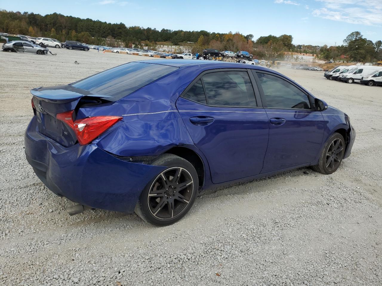 Изображение 3 2018 TOYOTA COROLLA L 2018 с VIN 5YFBURHE6JP771720