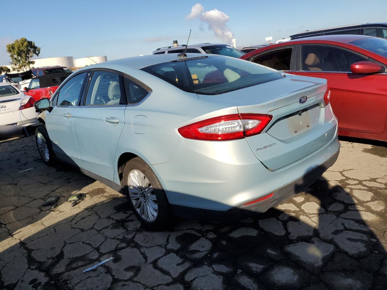 Obraz 2 z 2014 FORD FUSION S HYBRID 2014 z VIN 3FA6P0UU1ER256728