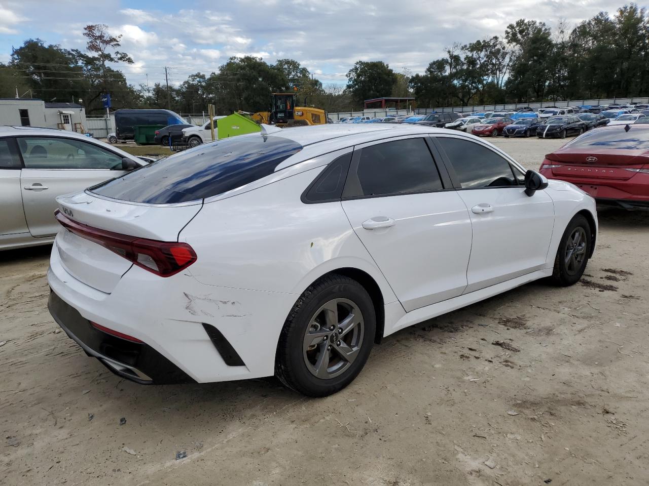 Изображение 3 2023 KIA K5 LXS 2023 с VIN 5XXG14J21PG183744