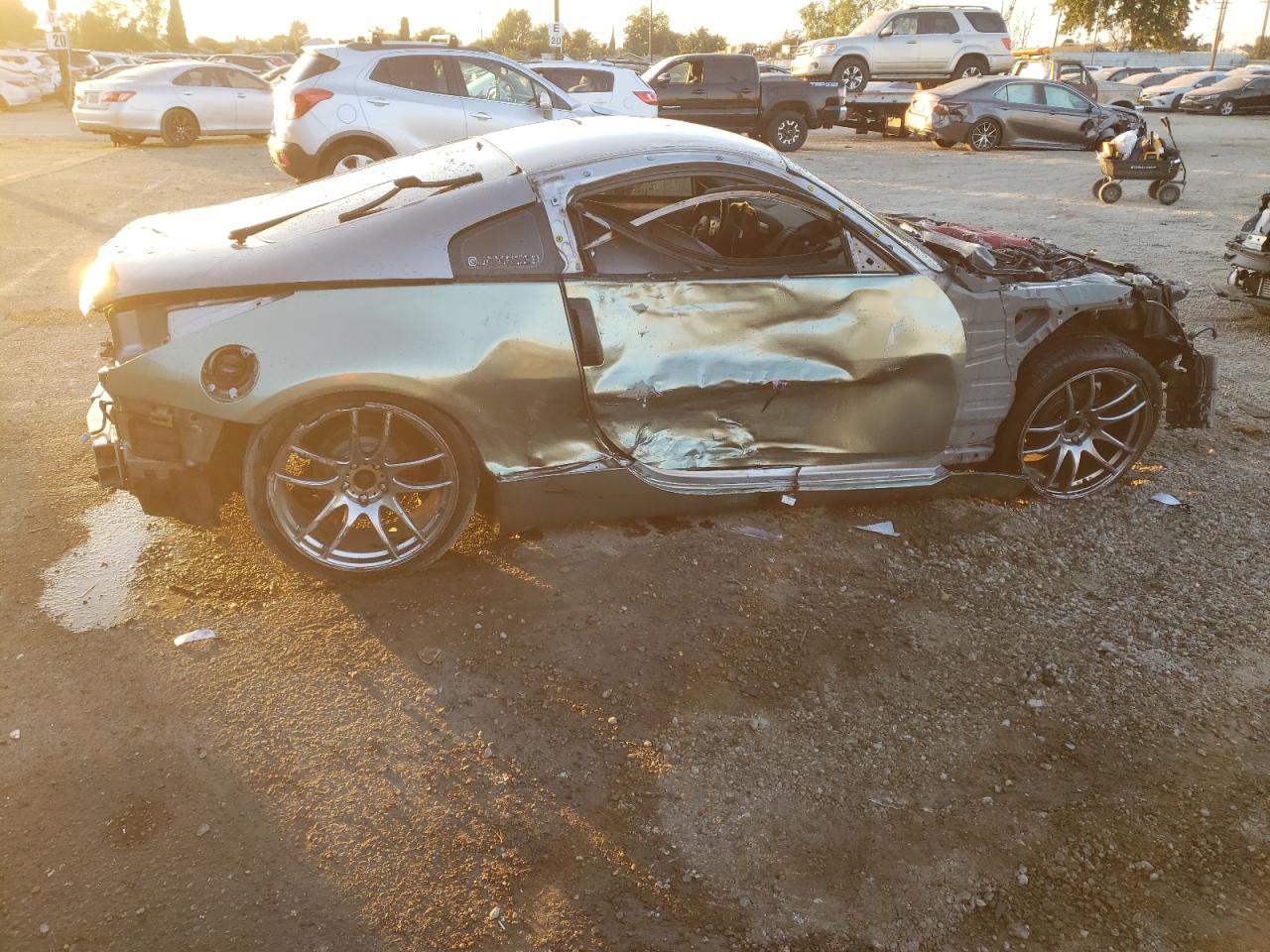 Obraz 3 z 2004 NISSAN 350Z COUPE 2004 z VIN JN1AZ34D94T163665
