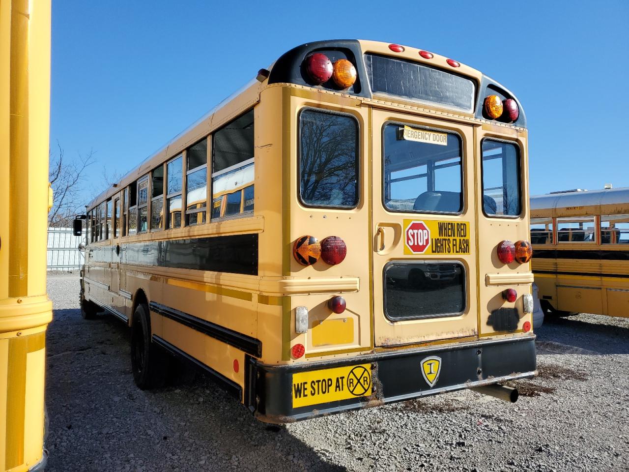 Изображение 3 2008 IC CORPORATION 3000  2008 с VIN 4DRBUAAN48A517607