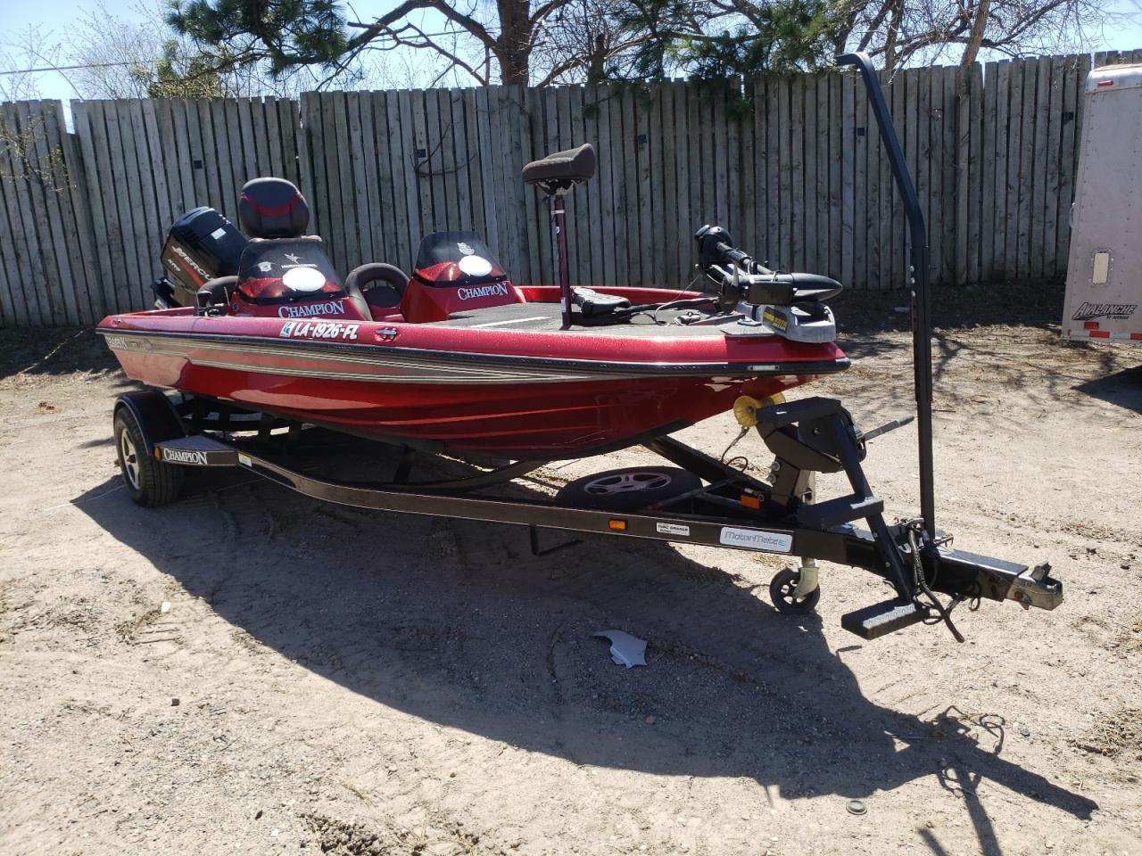 2004 CHAM BOAT 2004 image