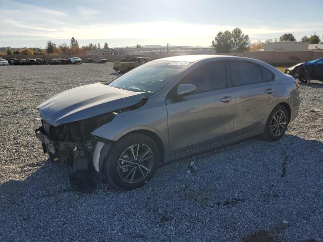 Image 1 of 2022 KIA FORTE FE 2022 with VIN 3KPF24AD9NE495892