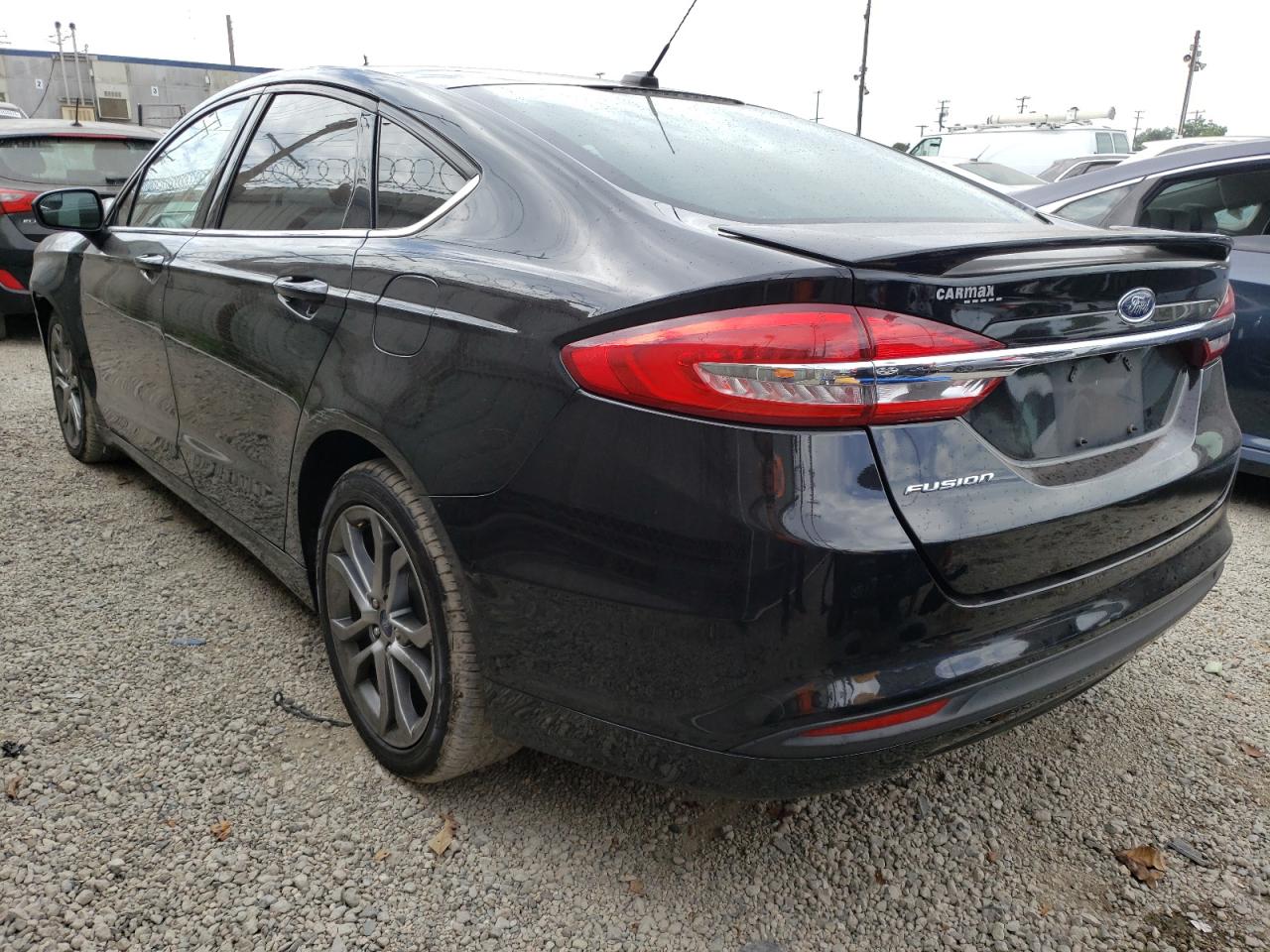 Изображение 2 2017 FORD FUSION S 2017 с VIN 3FA6P0G79HR354383