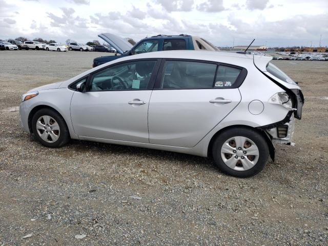 Image 2 of 2017 KIA FORTE LX 2017 with VIN KNAFK5A8XH5676568