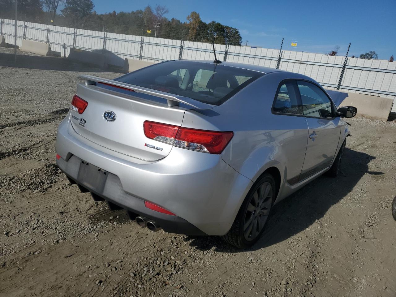 Изображение 3 2013 KIA FORTE SX 2013 с VIN KNAFW6A37D5674558