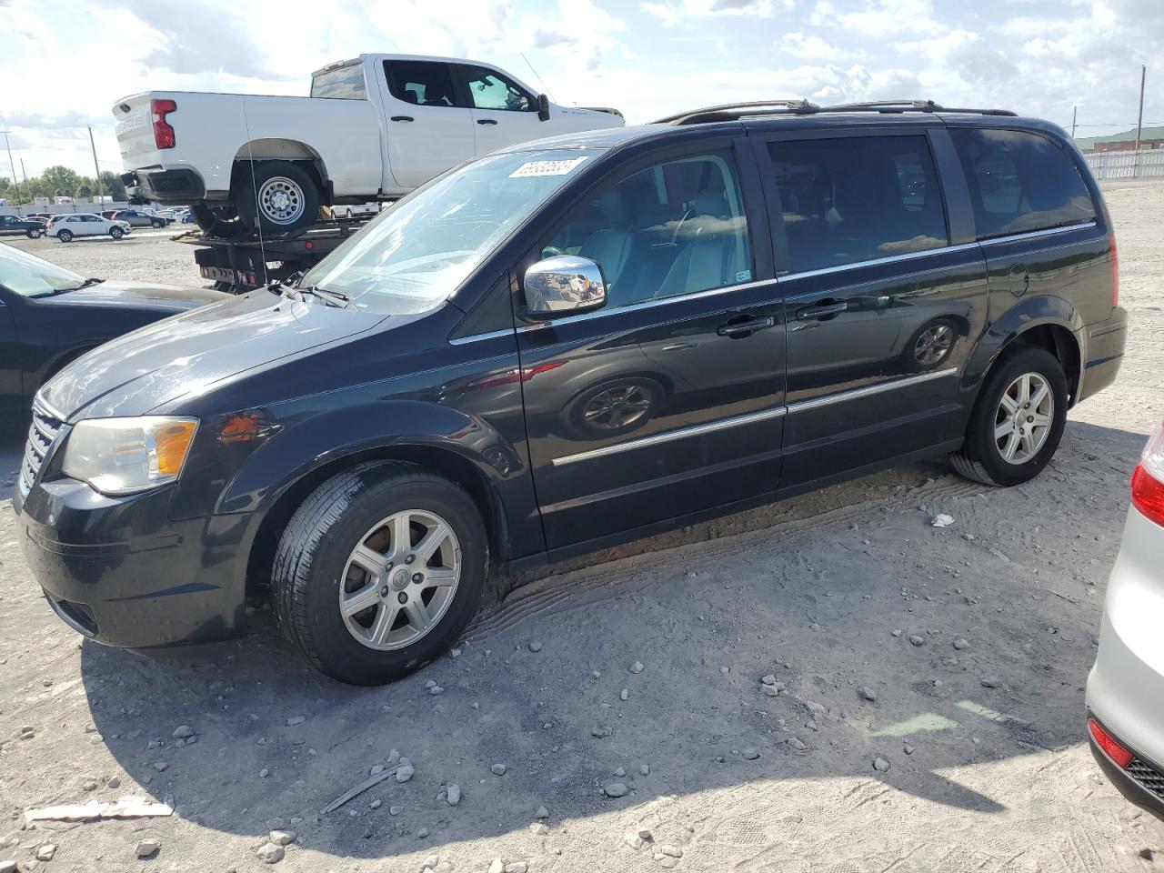 2010 CHRYSLER TOWN & COUNTRY TOURING 2010 image