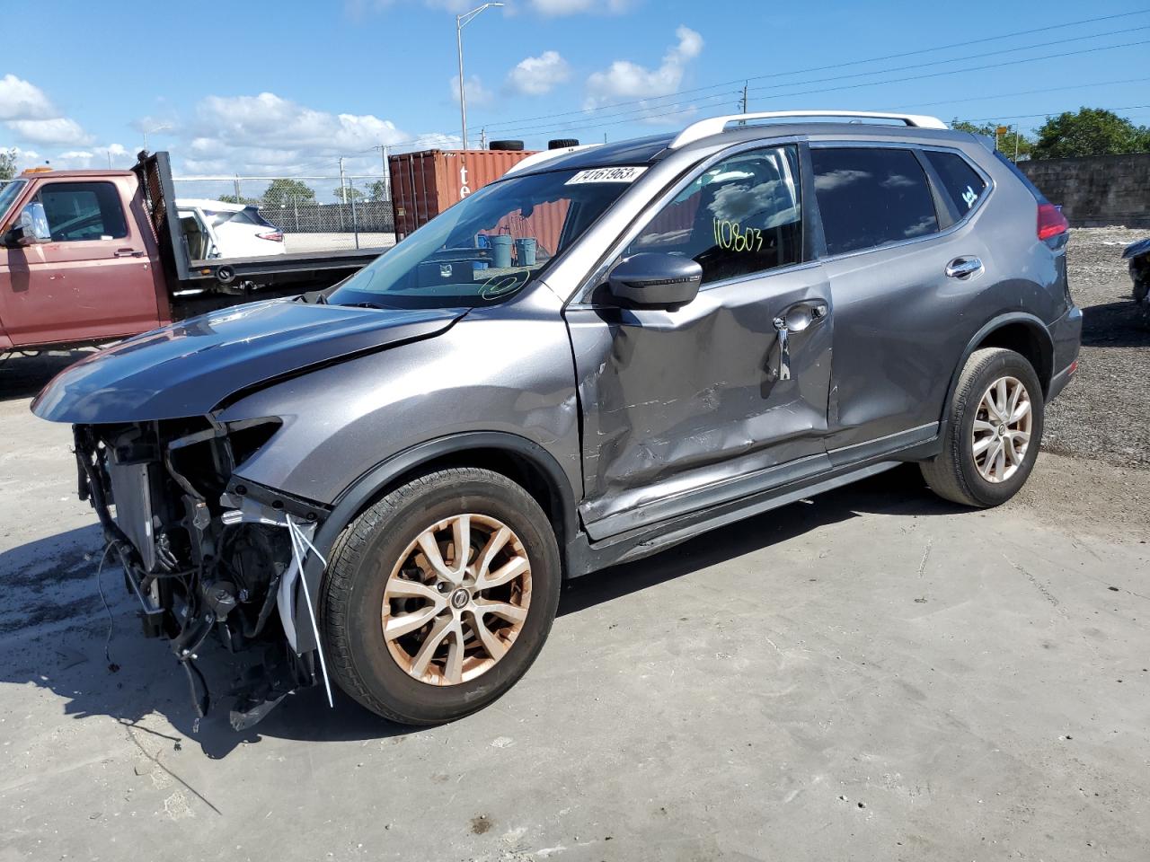 Obraz 1 z 2017 NISSAN ROGUE S 2017 z VIN KNMAT2MV0HP580687