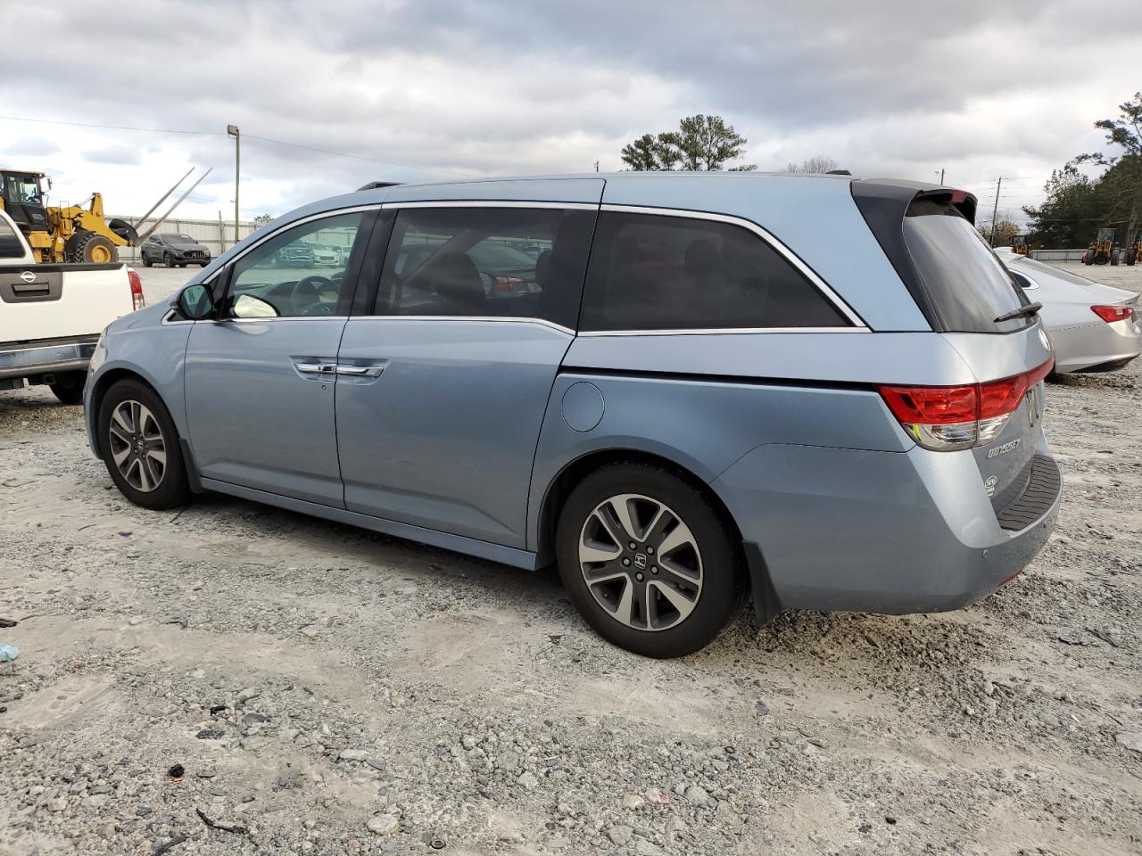 Image 2 of 2014 HONDA ODYSSEY TOURING 2014 with VIN 5FNRL5H96EB041840