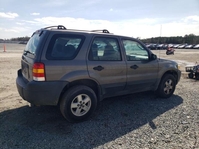 Image 3 of 2005 FORD ESCAPE XLS 2005 with VIN 1FMYU02Z15KB25311