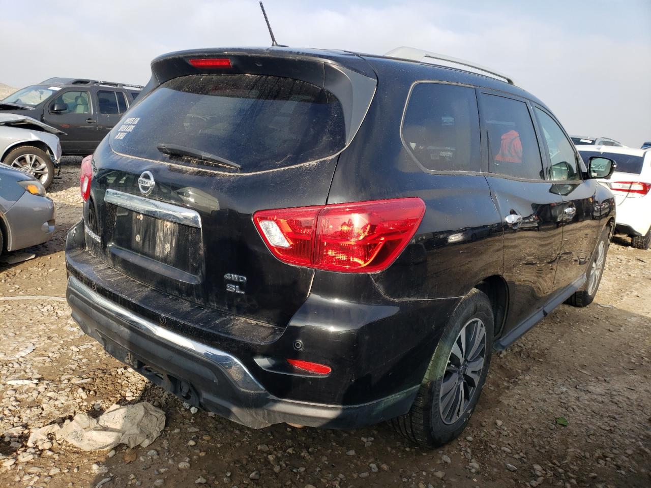 Obraz 3 z 2017 NISSAN PATHFINDER S 2017 z VIN 5N1DR2MM6HC651770