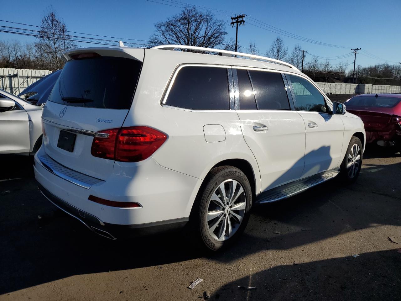 Image 3 of 2016 MERCEDES-BENZ GL 450 4MATIC 2016 with VIN 4JGDF6EE2GA645689
