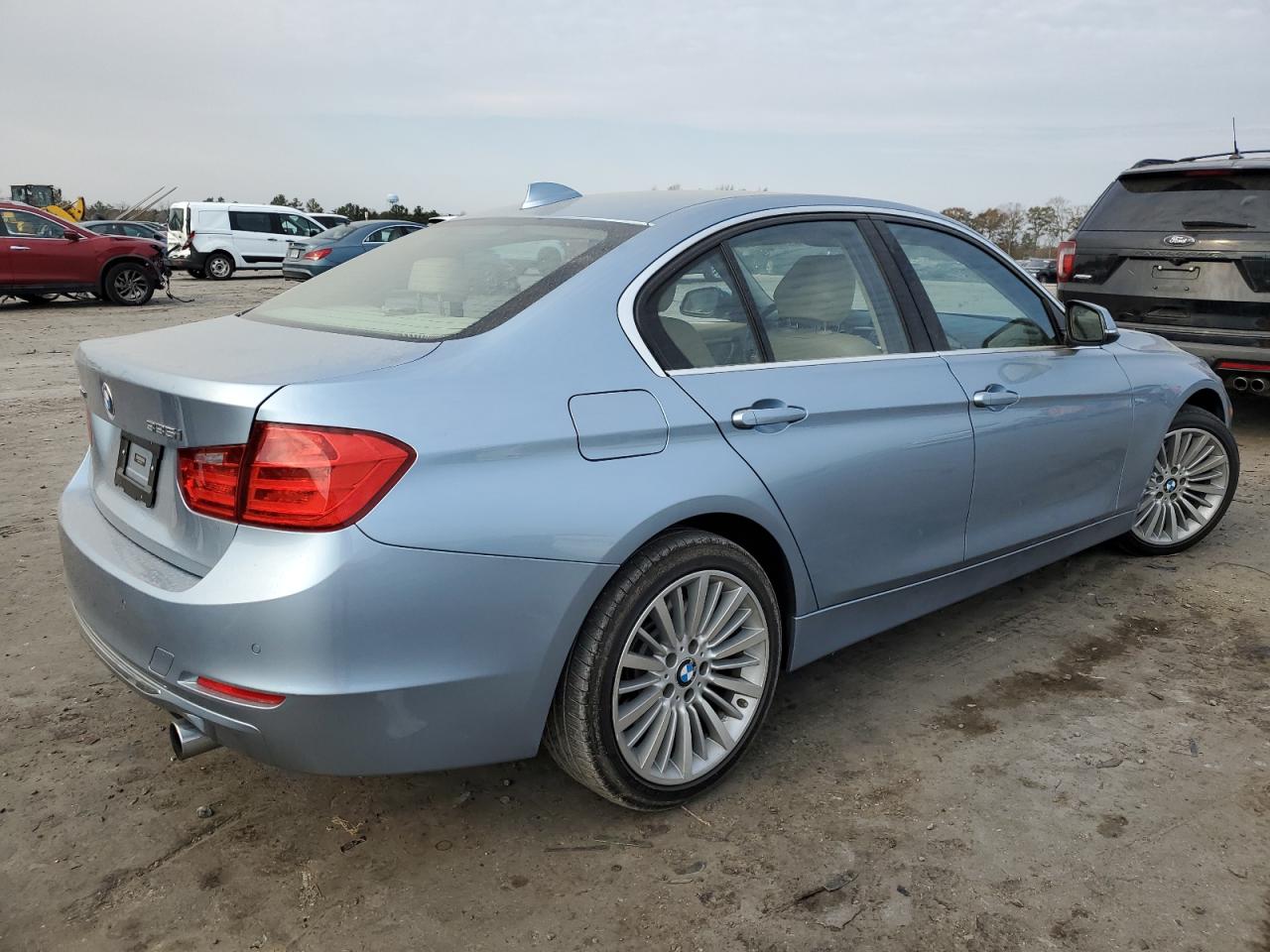 Obraz 3 z 2014 BMW 335 XI 2014 z VIN WBA3B9C59EP458361
