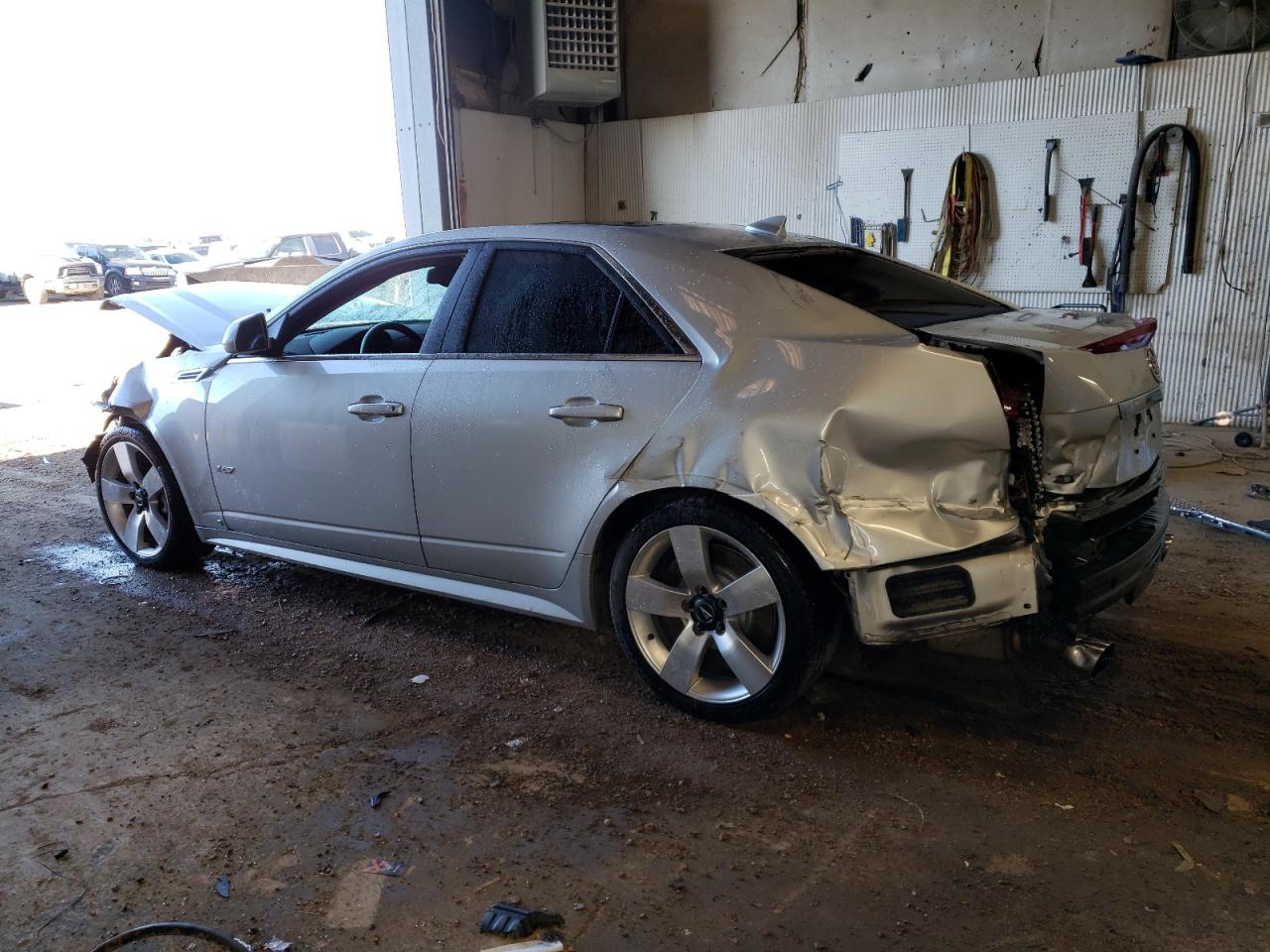 Image 2 of Cadillac Cts-V 2009 with VIN 1G6DN57P790163747
