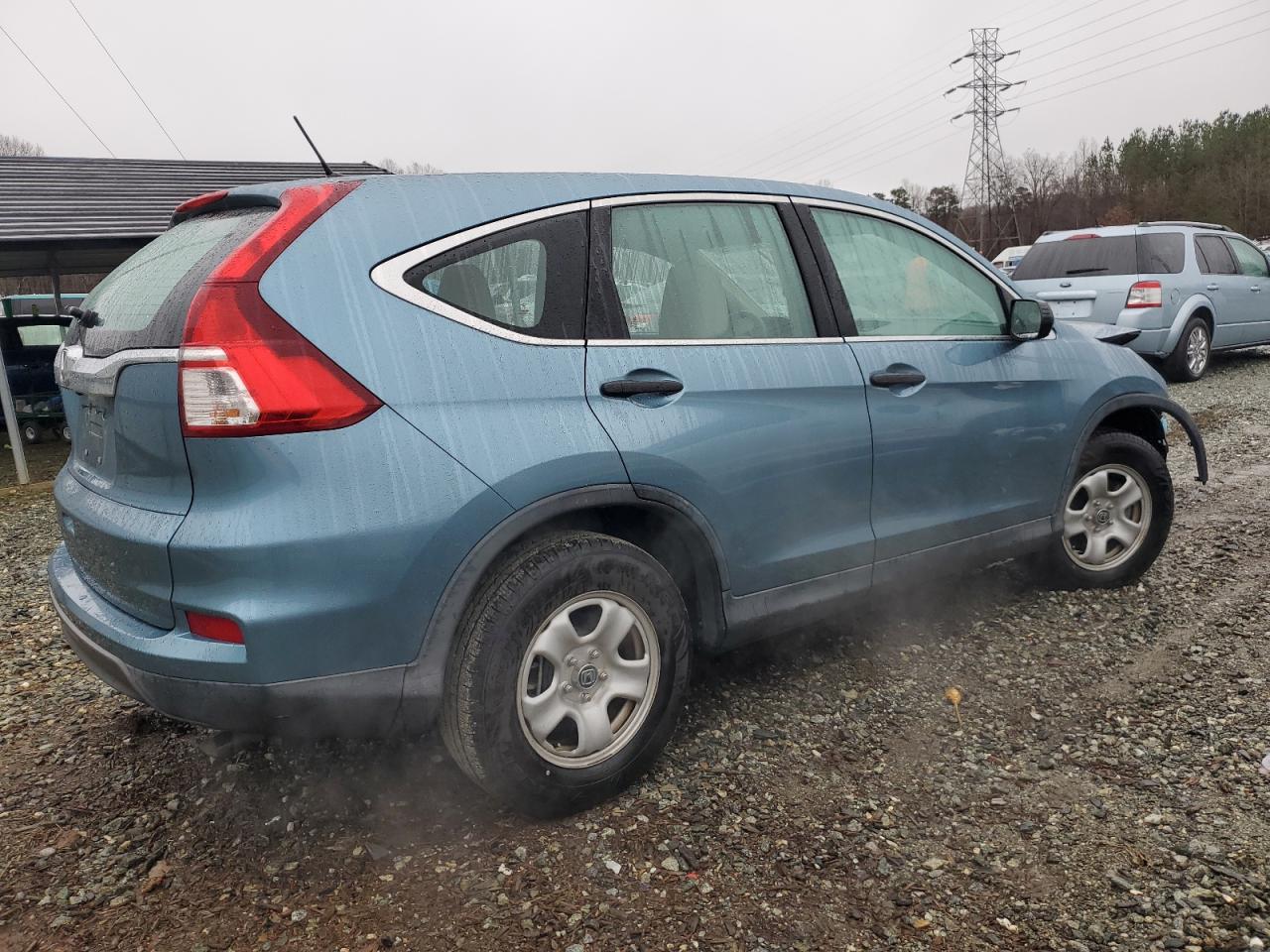 Image 3 of 2015 HONDA CR-V LX 2015 with VIN 2HKRM3H30FH547387