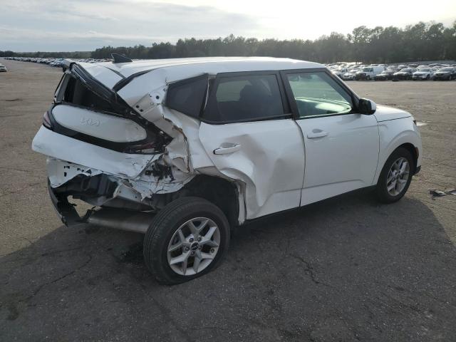 Image 3 of 2023 KIA SOUL LX 2023 with VIN KNDJ23AU0P7861228