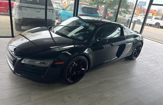 Image 2 of 2015 AUDI R8 4.2 QUATTRO 2015 with VIN WUAAUAFG8F7001466