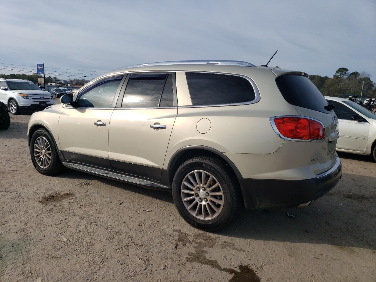 Image 2 of 2008 BUICK ENCLAVE CXL 2008 with VIN 5GAER237X8J193278