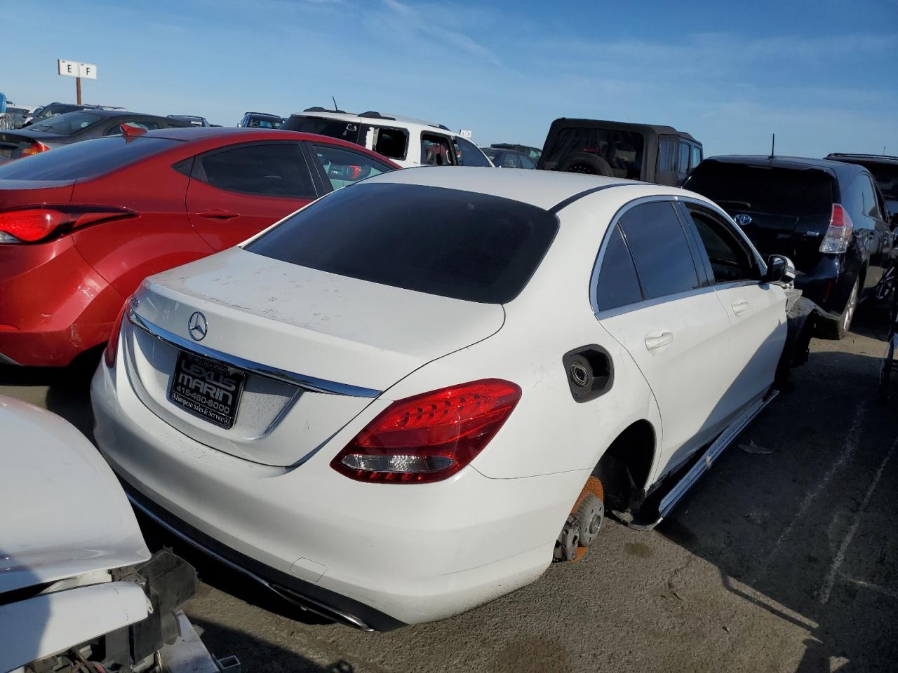 Изображение 3 2017 MERCEDES-BENZ C 300 2017 с VIN 55SWF4JB5HU184654
