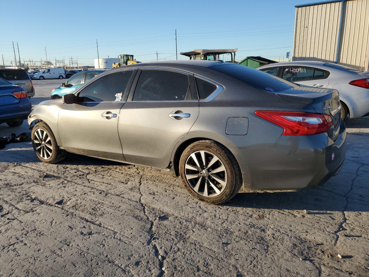 Image 2 of 2017 NISSAN ALTIMA 2.5 2017 with VIN 1N4AL3AP9HC198800