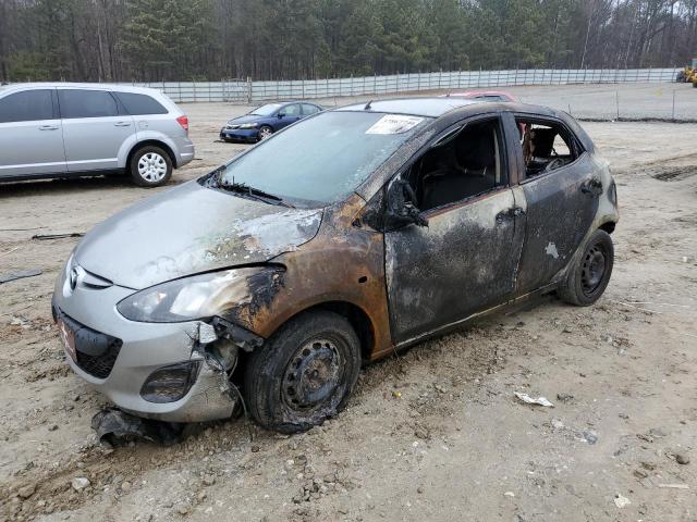 Image 1 of 2013 MAZDA MAZDA2  2013 with VIN JM1DE1KYXD0170710