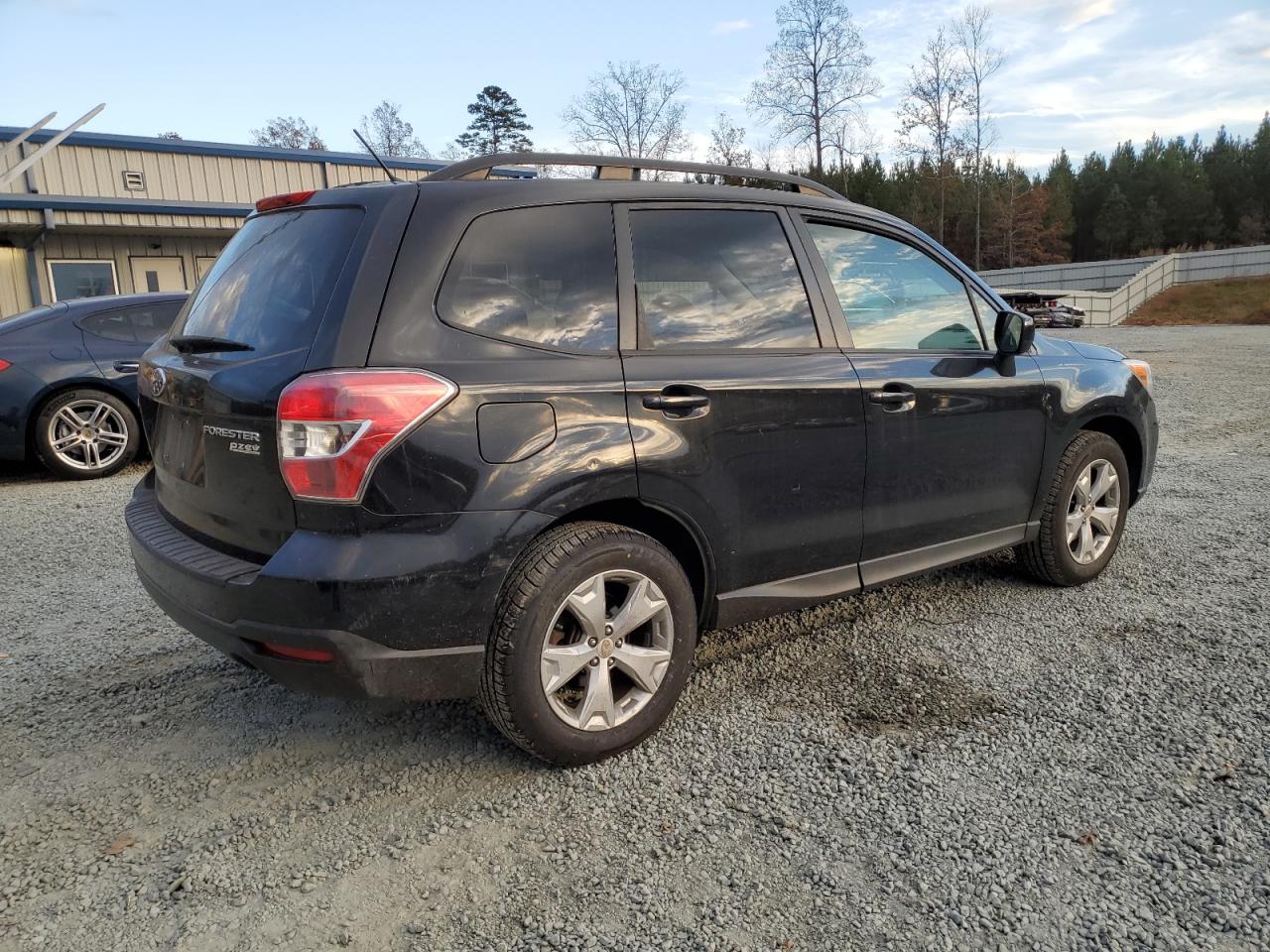 Obraz 3 z 2015 SUBARU FORESTER 2.5I PREMIUM 2015 z VIN JF2SJADCXFG448540