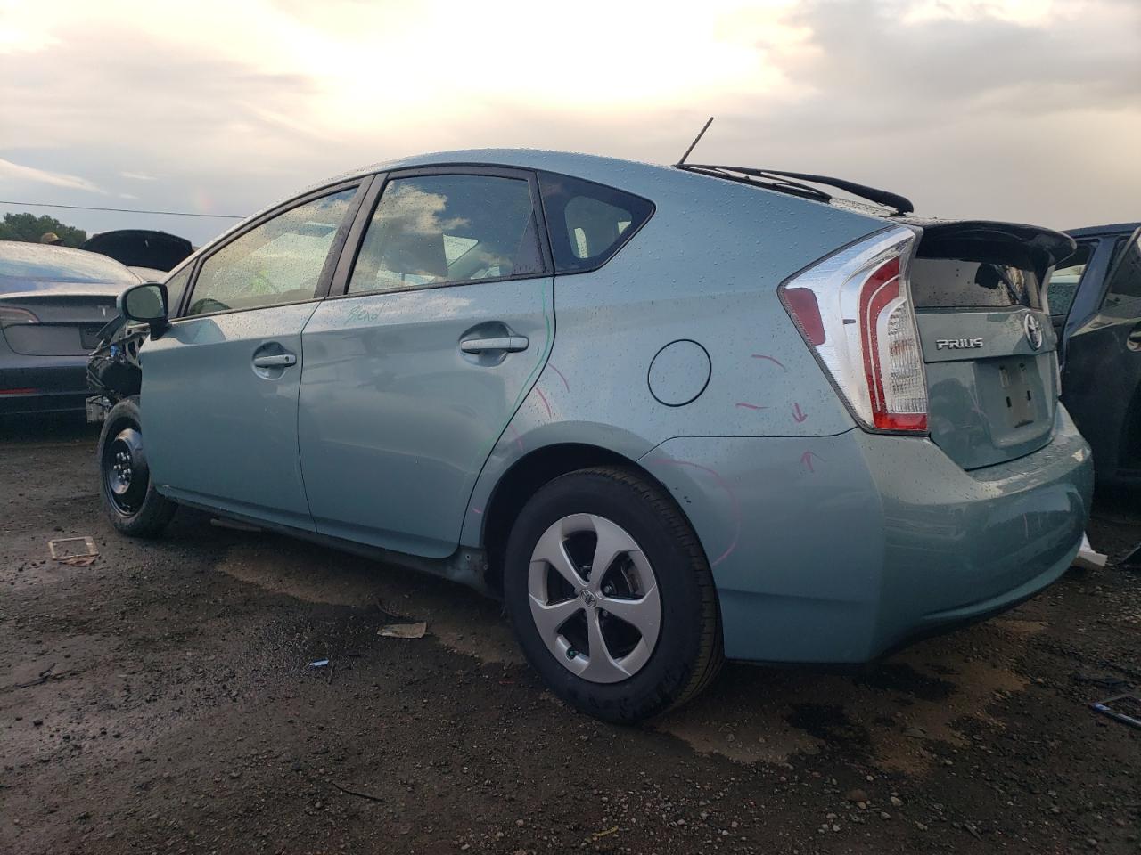 Изображение 2 2013 TOYOTA PRIUS  2013 с VIN JTDKN3DU2D1725494
