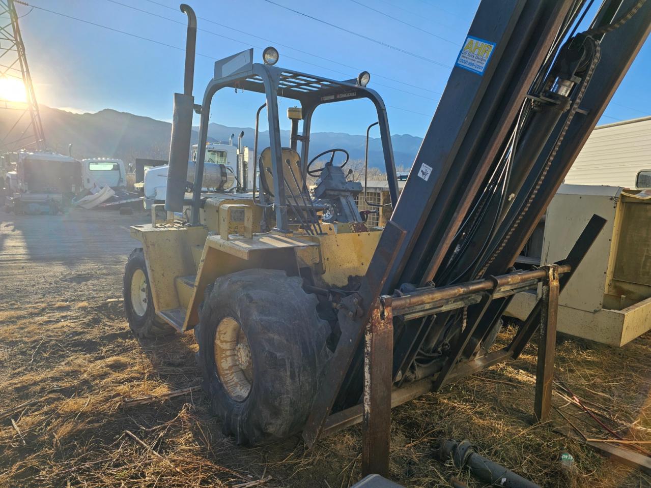 1995 CATERPILLAR FORKLIFT 1995 image