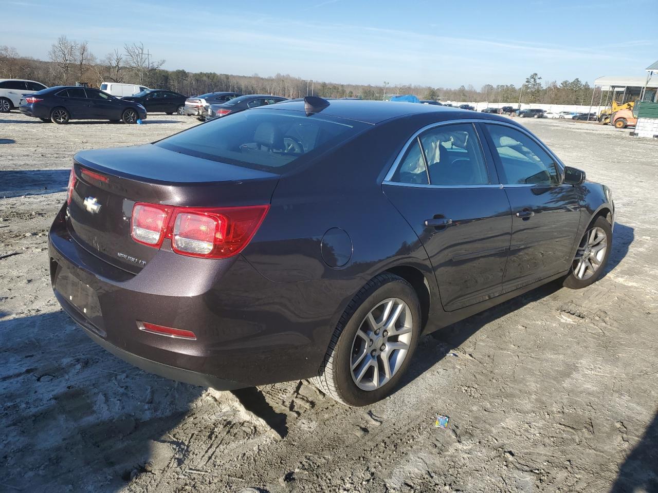 Image 3 of 2015 CHEVROLET MALIBU 1LT 2015 with VIN 1G11C5SL2FF118243