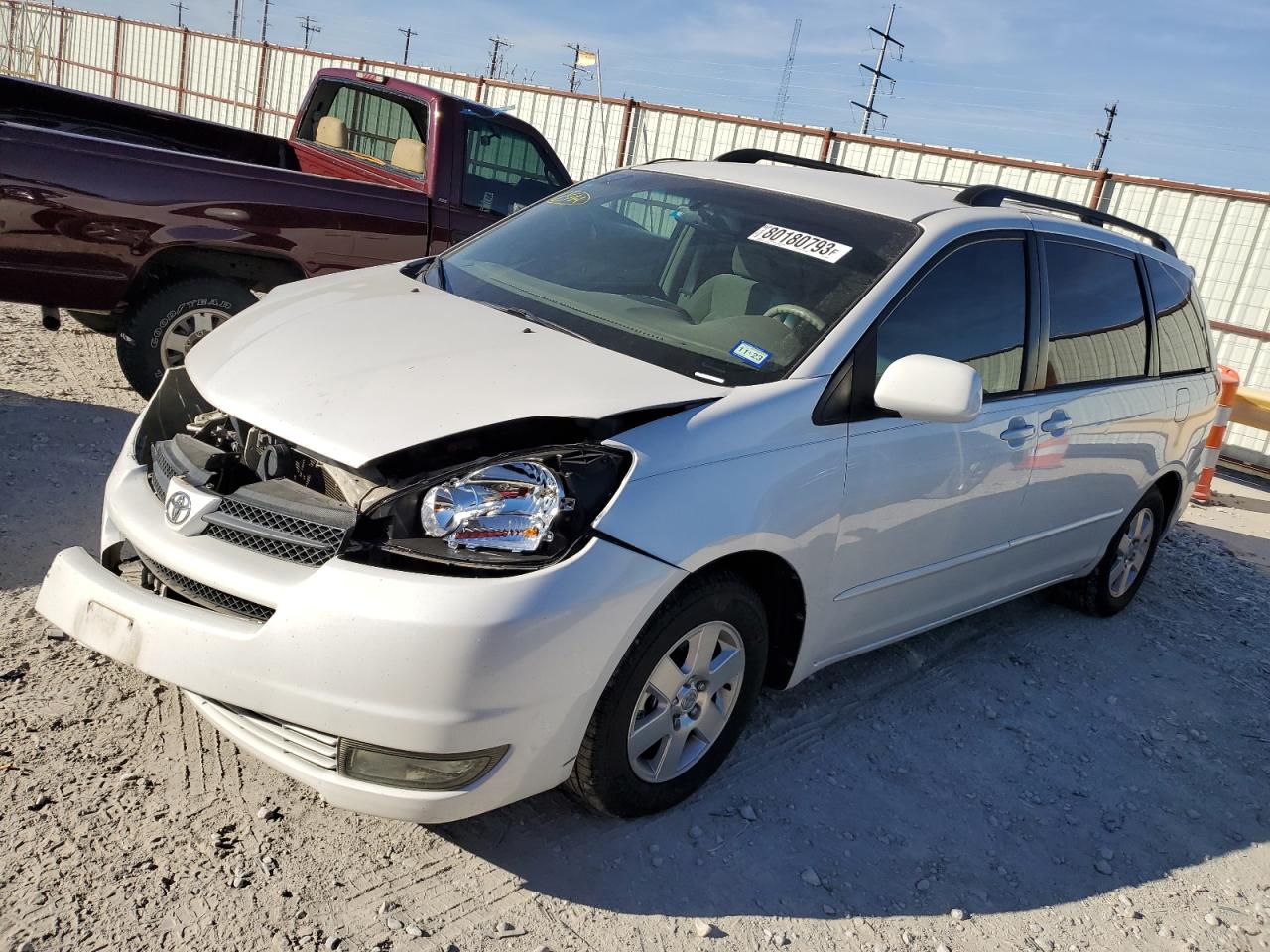2004 TOYOTA SIENNA XLE 2004 image