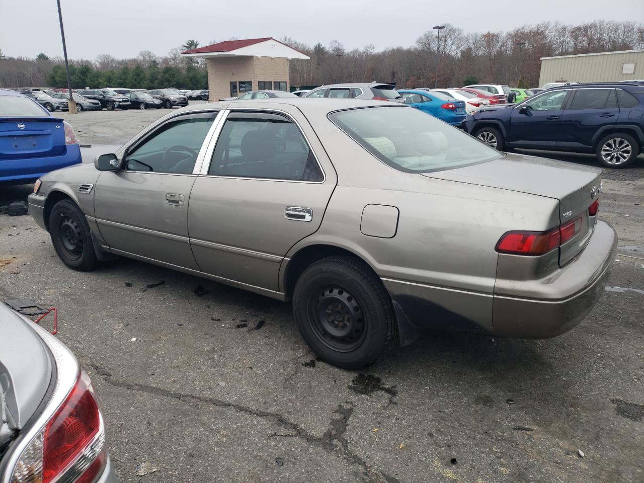 Obraz 2 z 1999 TOYOTA CAMRY CE 1999 z VIN 4T1BG22K0XU409225