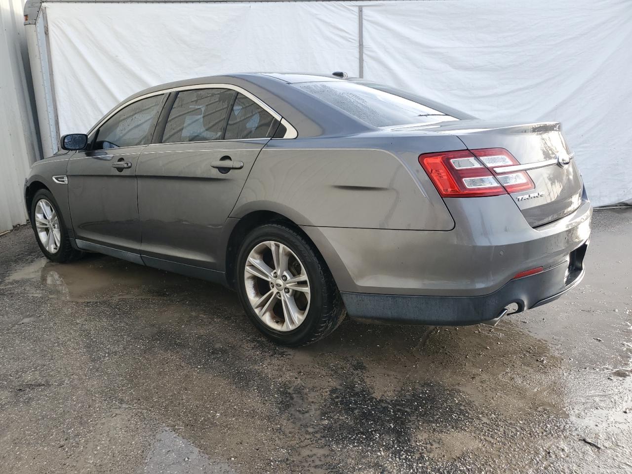Image 2 of 2013 FORD TAURUS SEL 2013 with VIN 1FAHP2E88DG183174