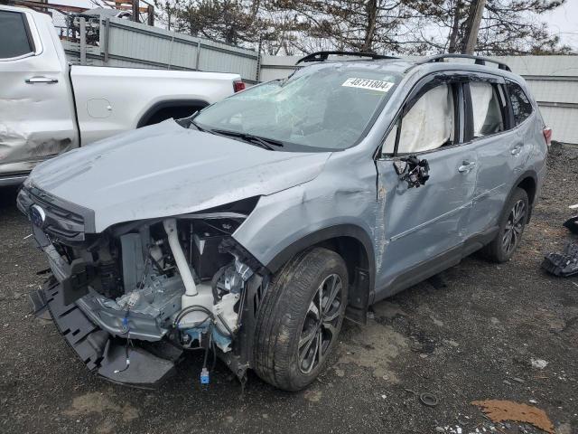 Image 1 of 2022 SUBARU FORESTER LIMITED 2022 with VIN JF2SKAPC3NH501645