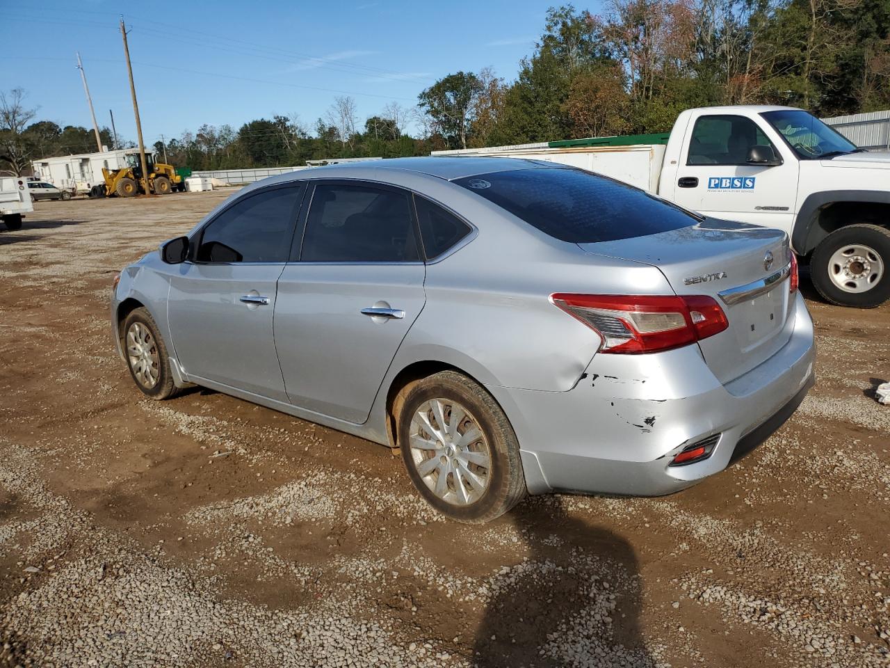 Изображение 2 2016 NISSAN SENTRA S 2016 с VIN 3N1AB7AP3GY306681