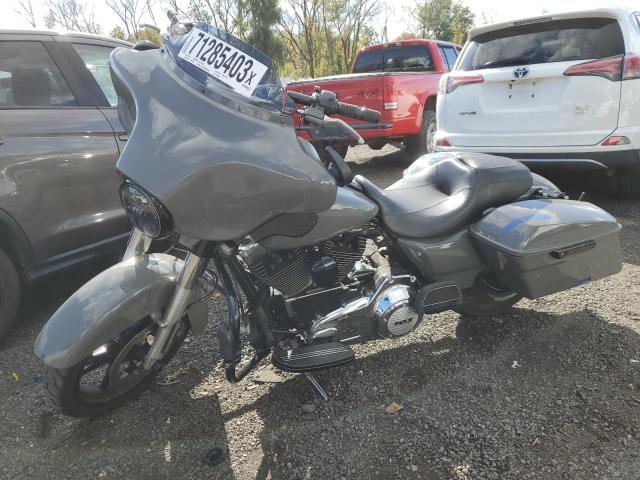 Изображение 2 2011 HARLEY-DAVIDSON FLHX  2011 с VIN 1HD1KBM1XBB649095