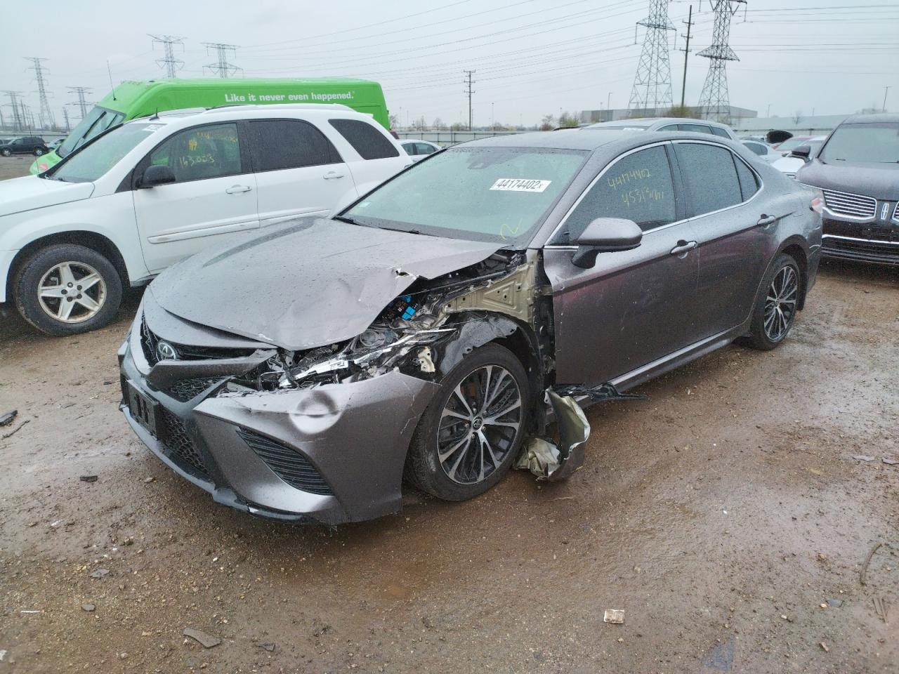 Obraz 2 z 2020 TOYOTA CAMRY SE 2020 z VIN 4T1G11AK5LU999452