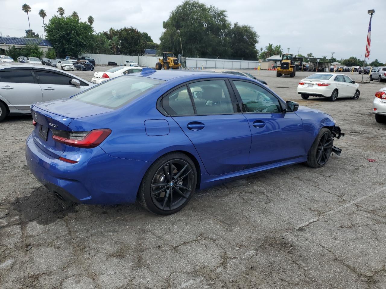 Изображение 3 2022 BMW 330I  2022 с VIN 3MW5R1J05N8C59979